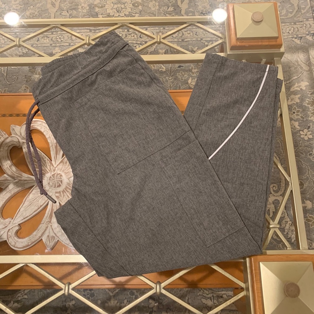 Jaanuu scrub bottoms